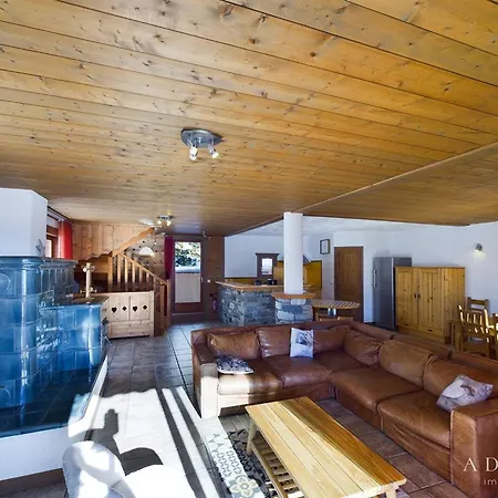 Triplex De 173m² Avec Balcons, Terrasses, Parking Et Wifi Aux Eucherts * Montvalezan