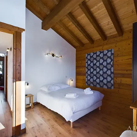 Triplex De 173m² Avec Balcons, Terrasses, Parking Et Wifi Aux Eucherts